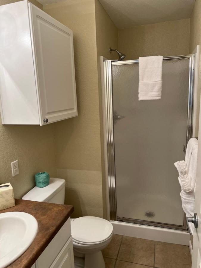 Washburn Hotel Suites Topeka Esterno foto