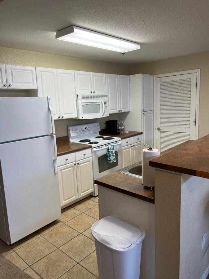 Washburn Hotel Suites Topeka Esterno foto